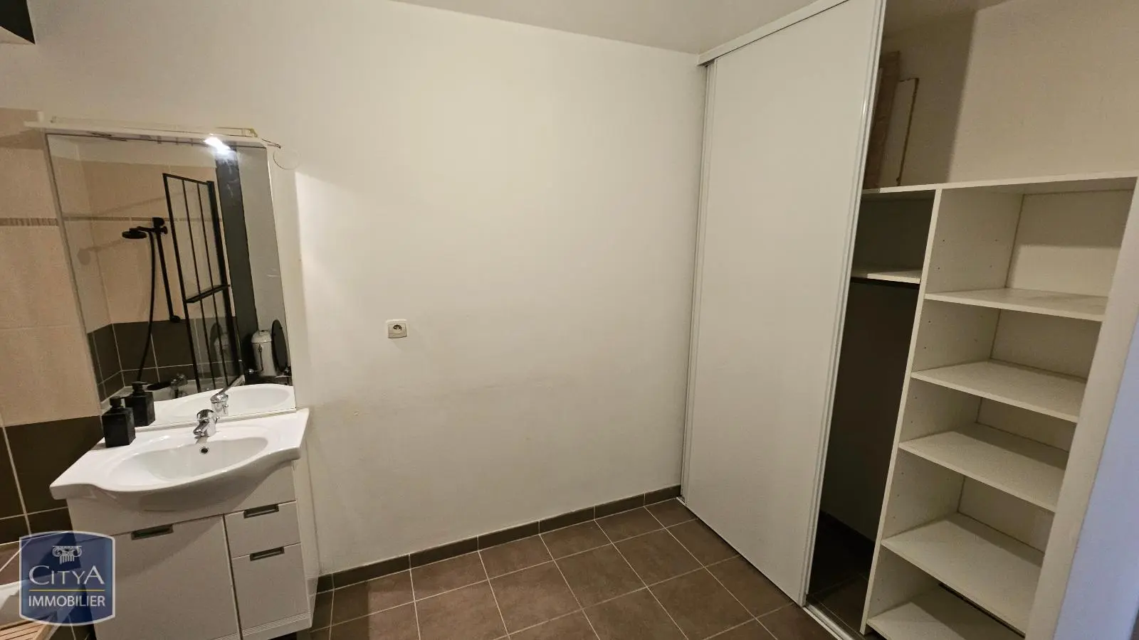 Photo 7 Appartement 1 pièce 40.94m²
