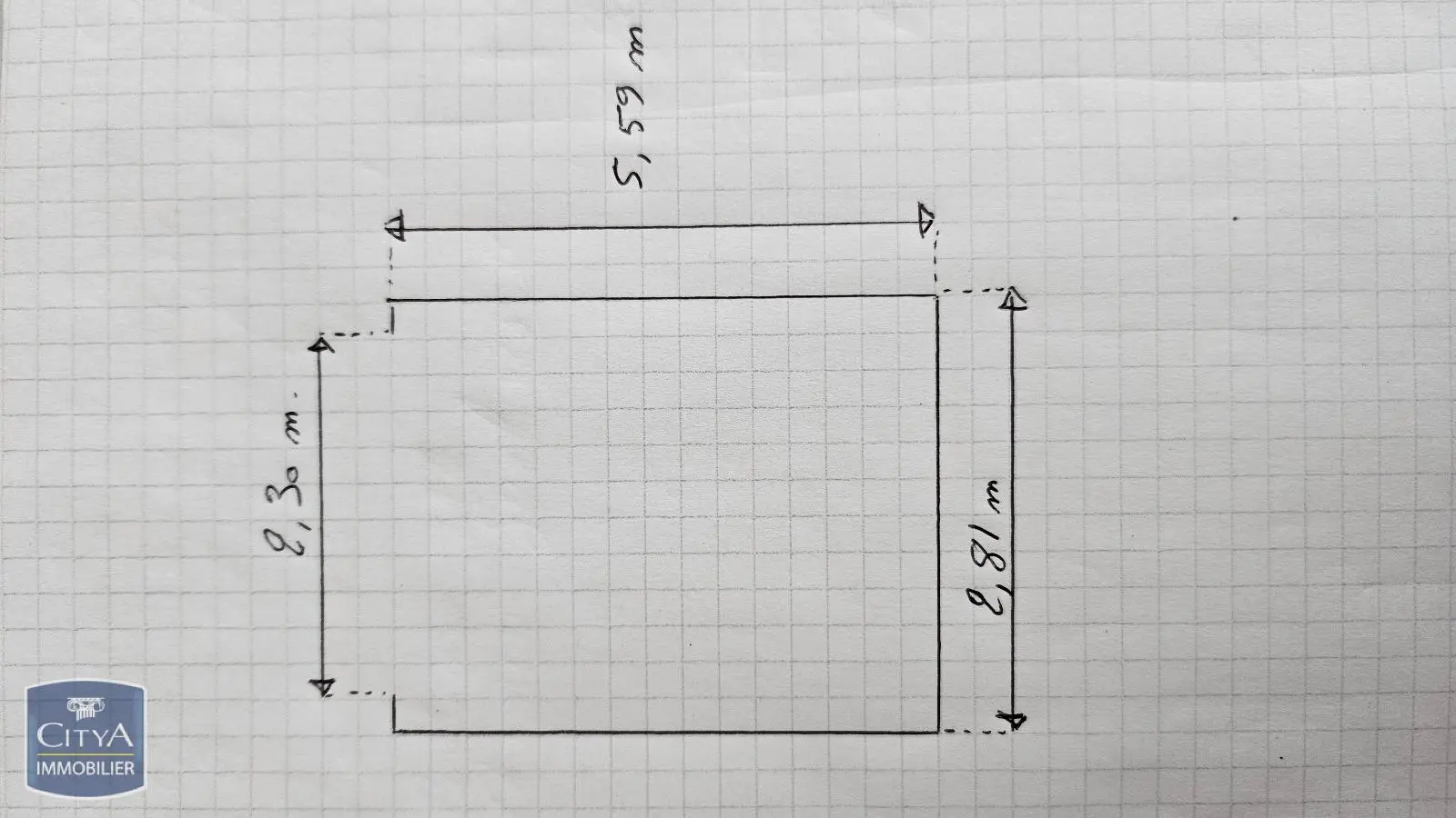 Photo 4 Parking 15.3m²