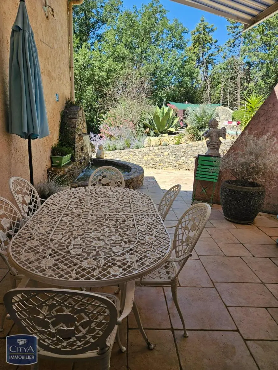Photo 7 Maison 6 pièces 217m²