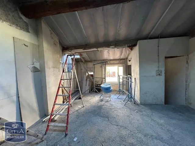 Photo 8 Maison 6 pièces 145m²