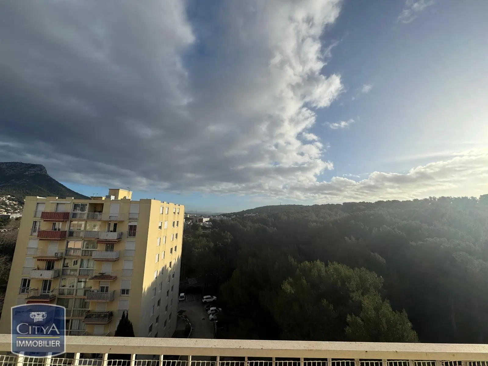 Photo 2 Appartement 5 pièces 80m²