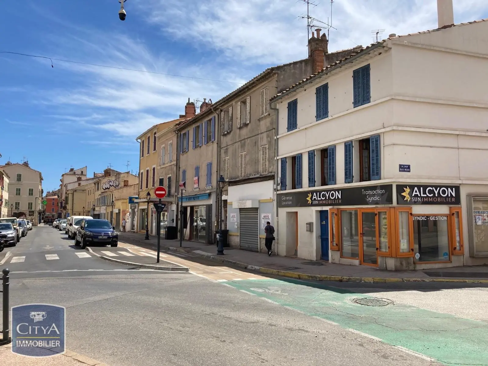 Photo 2 Local Professionnel