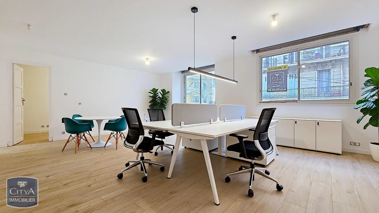 Photo 2 Local Professionnel 4 pièces 94.87m²