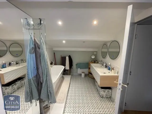 Photo 13 Appartement 5 pièces 117.9m²