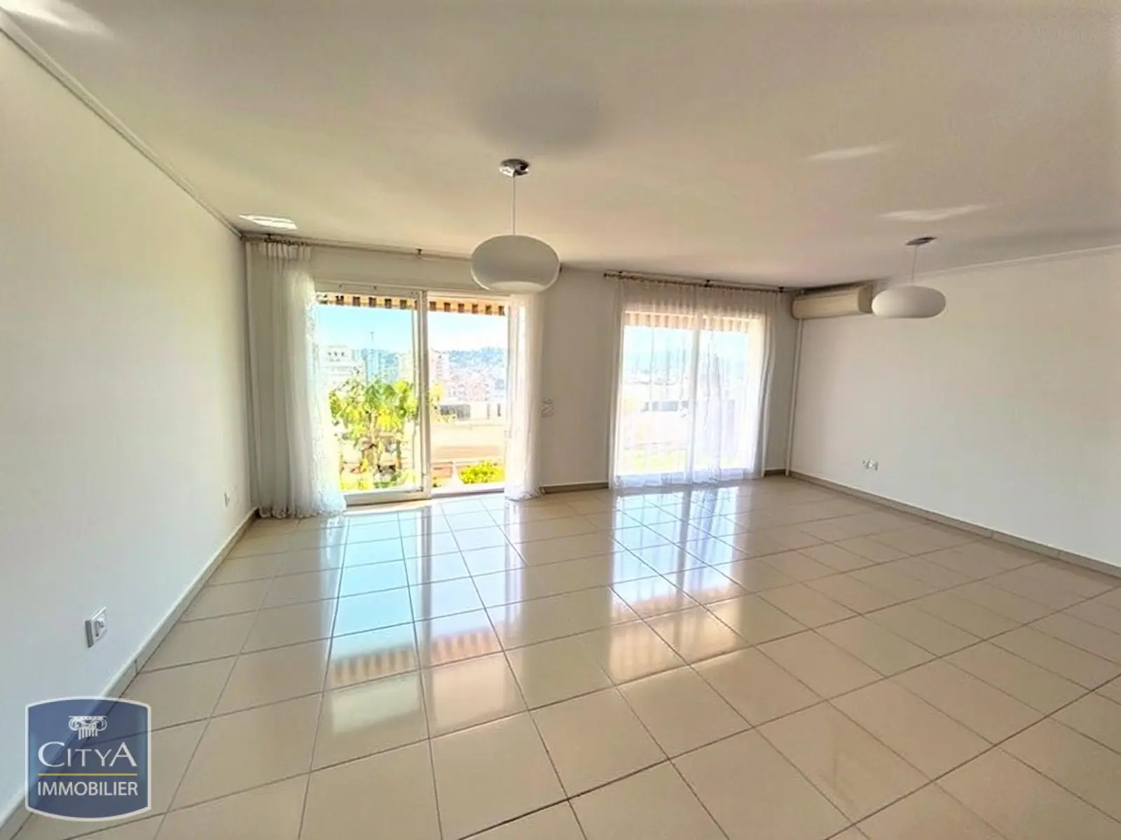 Photo 2 Appartement 3 pièces 80m²