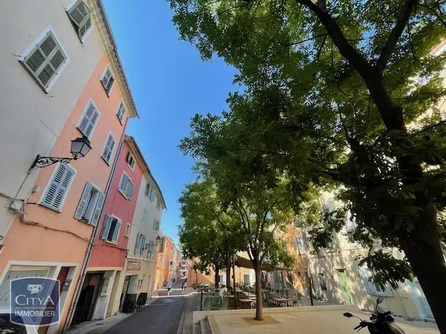 Photo 2 Maison 6 pièces 145m²