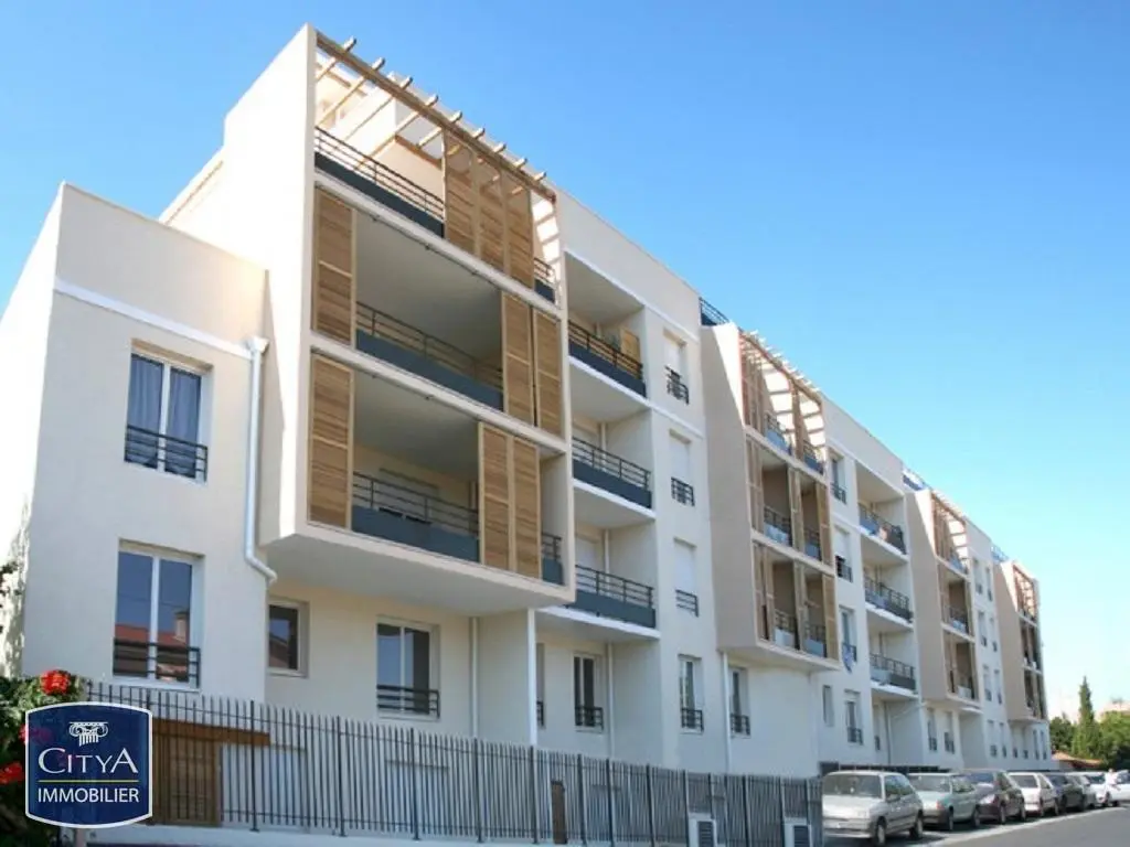 Photo 2 Appartement 1 pièce 28.3m²