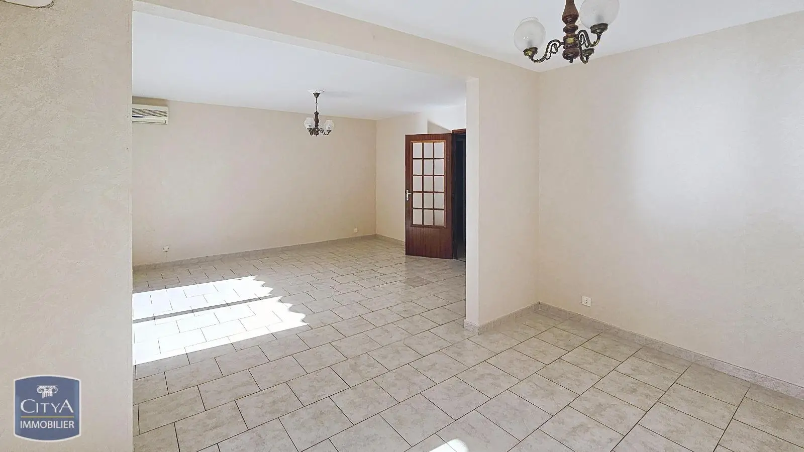 Photo 12 Appartement 4 pièces 81.68m²