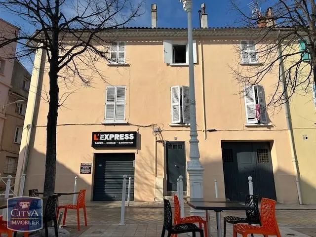 Photo 2 Appartement 1 pièce 41m²