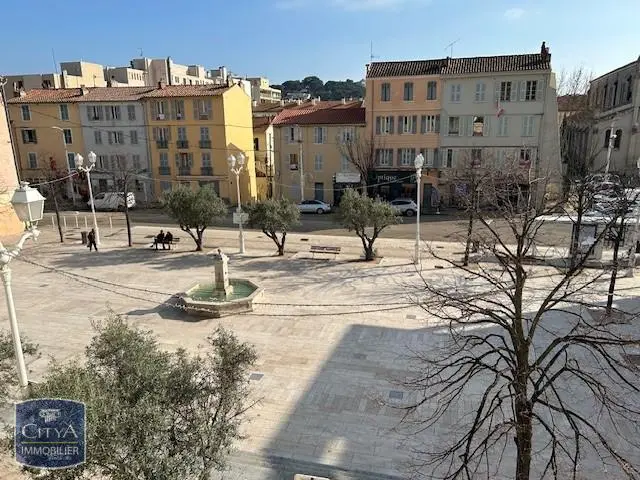 Photo 1 Appartement 1 pièce 41m²