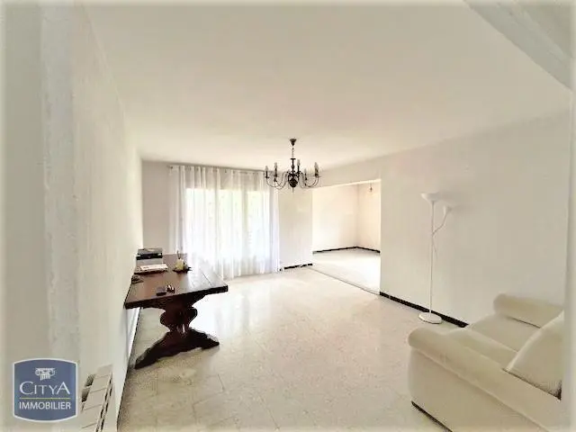 Photo 5 Appartement 4 pièces 77m²