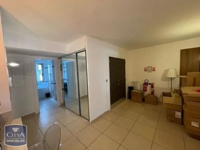 Photo 9 Local Professionnel