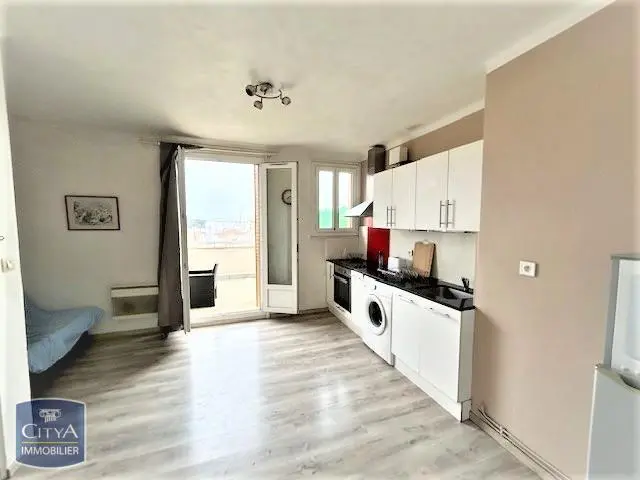 Photo 1 Appartement 1 pièce 19.6m²