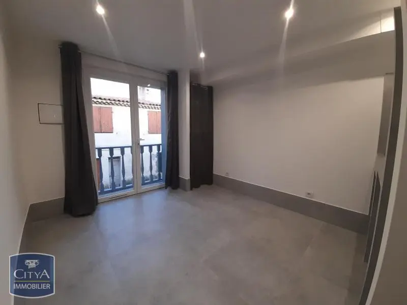 Photo 1 Appartement 1 pièce 13.01m²
