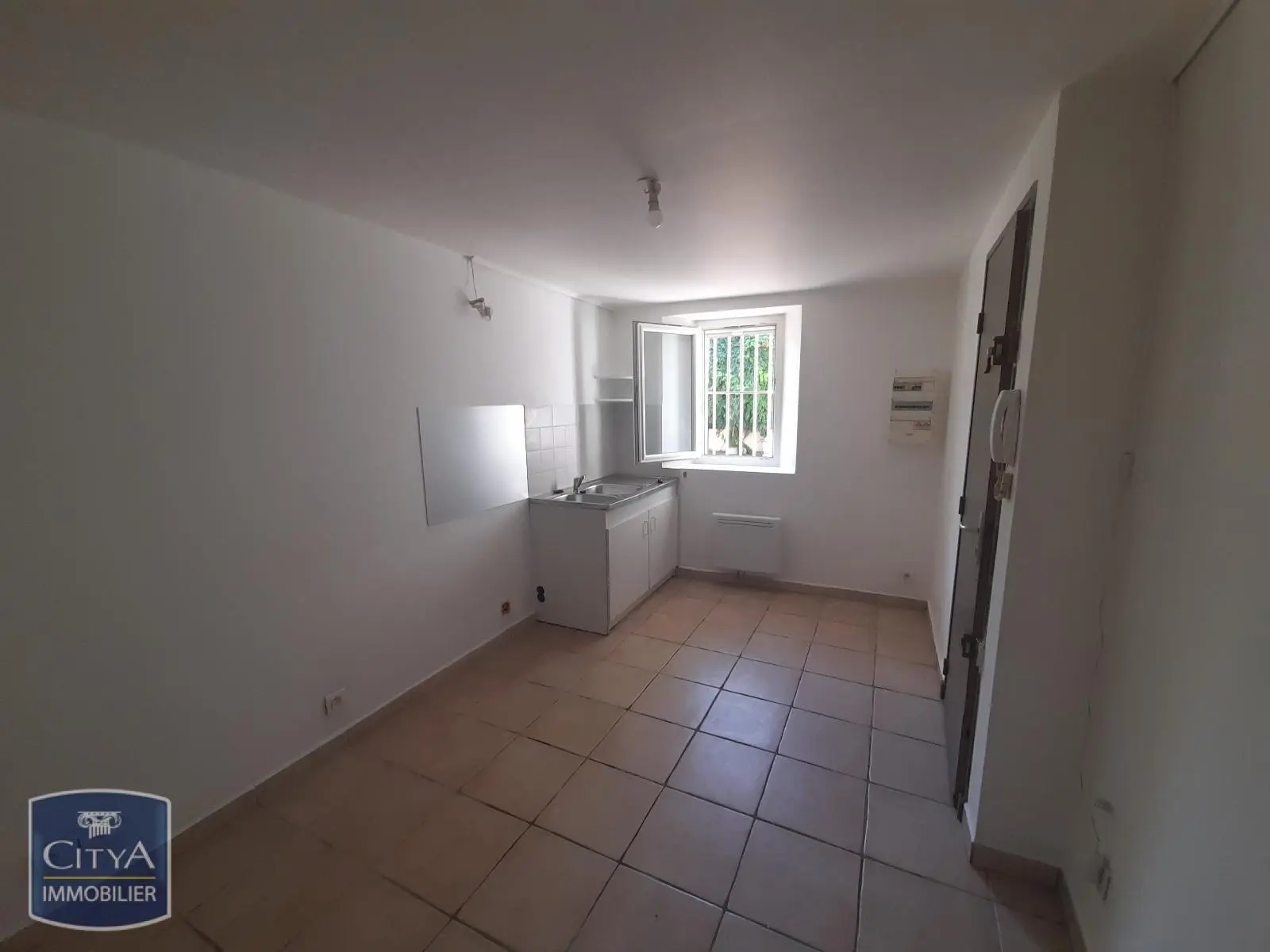 Photo 2 Appartement 1 pièce 32m²
