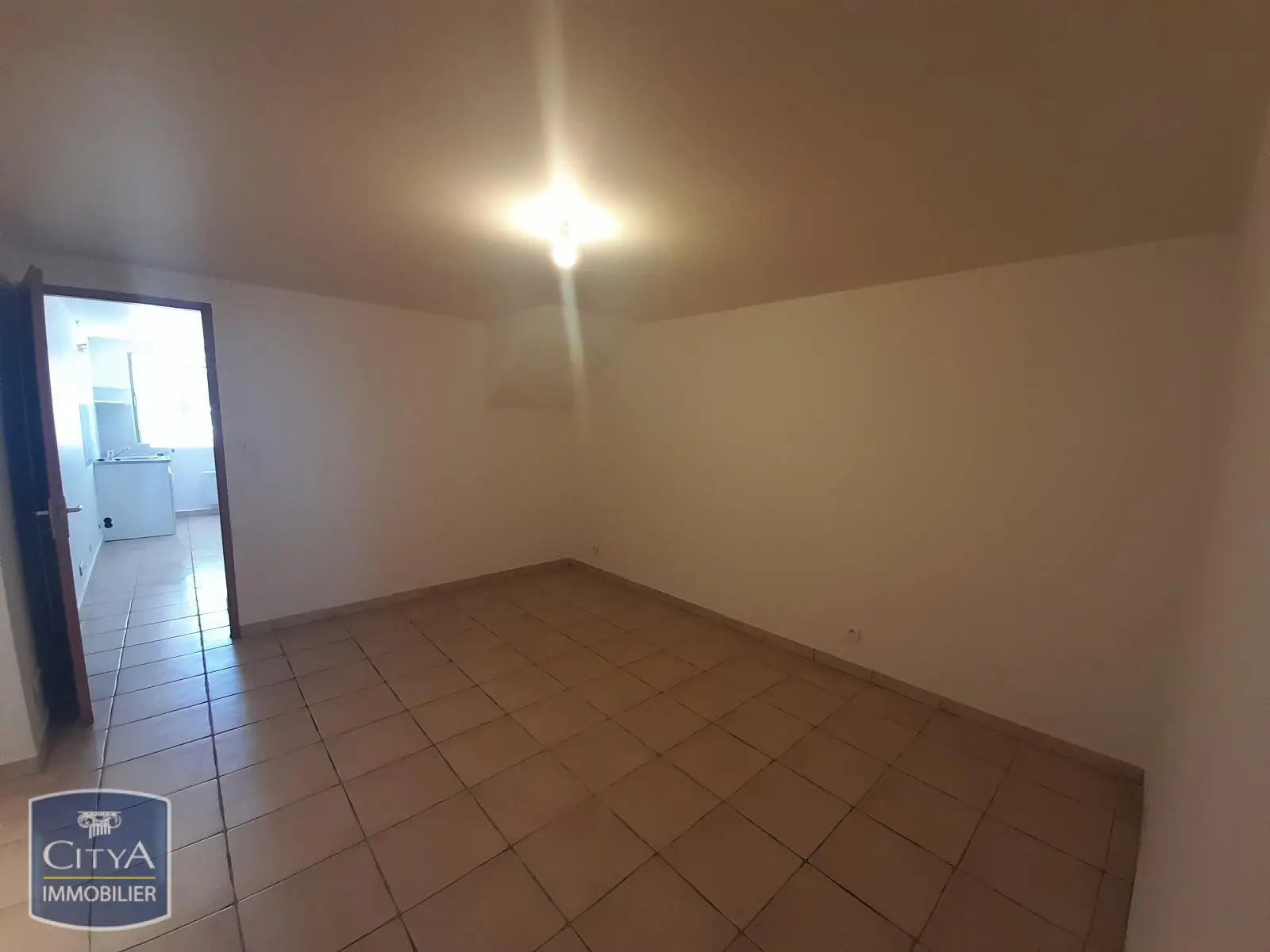 Photo 3 Appartement 1 pièce 32m²