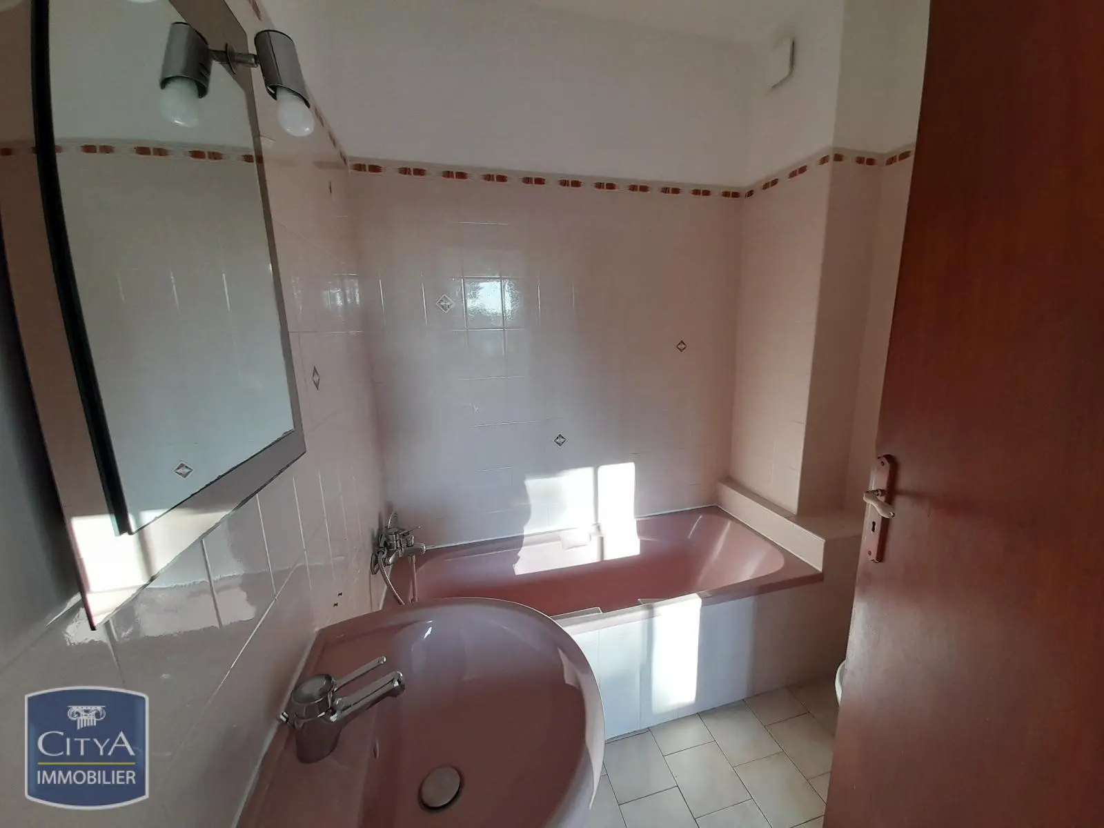 Photo 6 Appartement 1 pièce 27.59m²