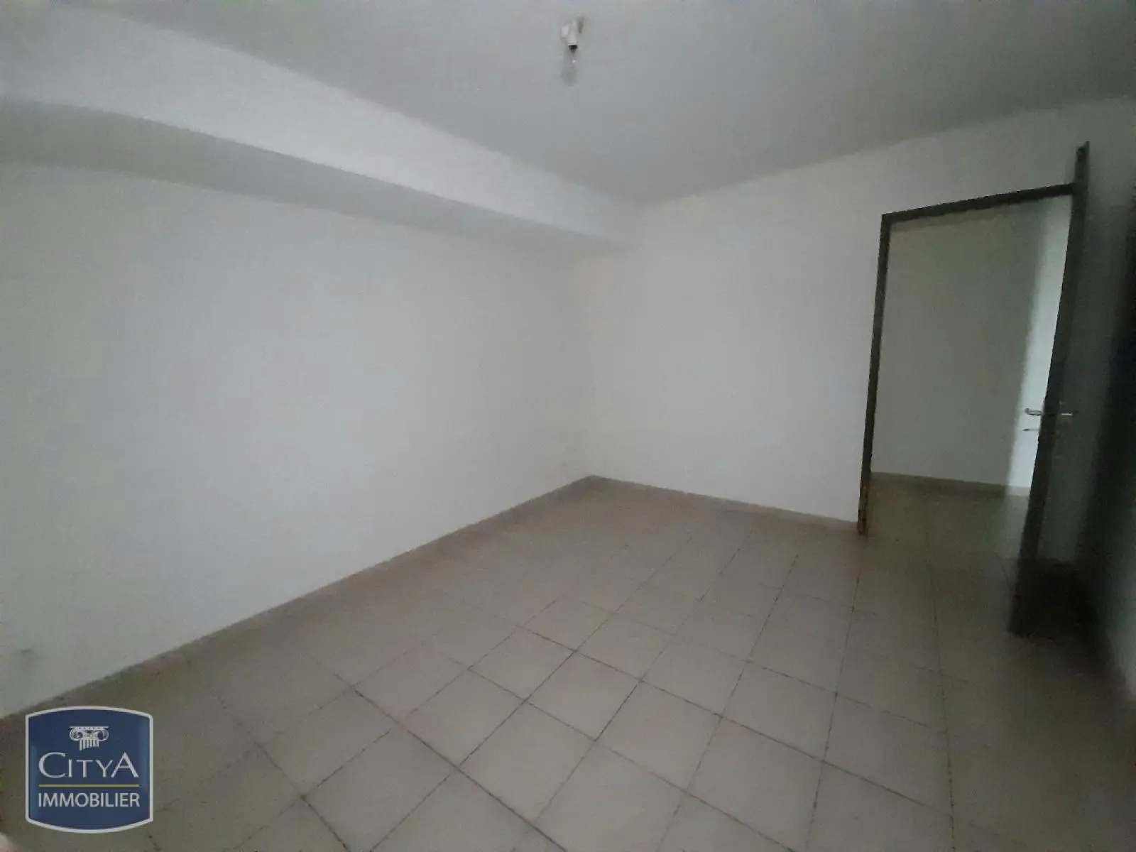 Photo 2 Appartement 2 pièces 72.67m²