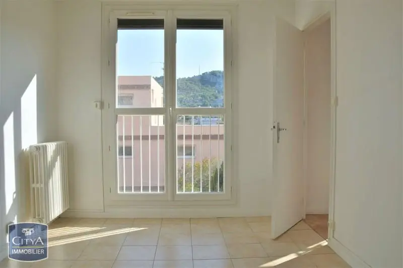 Photo 3 Appartement 3 pièces 55.92m²