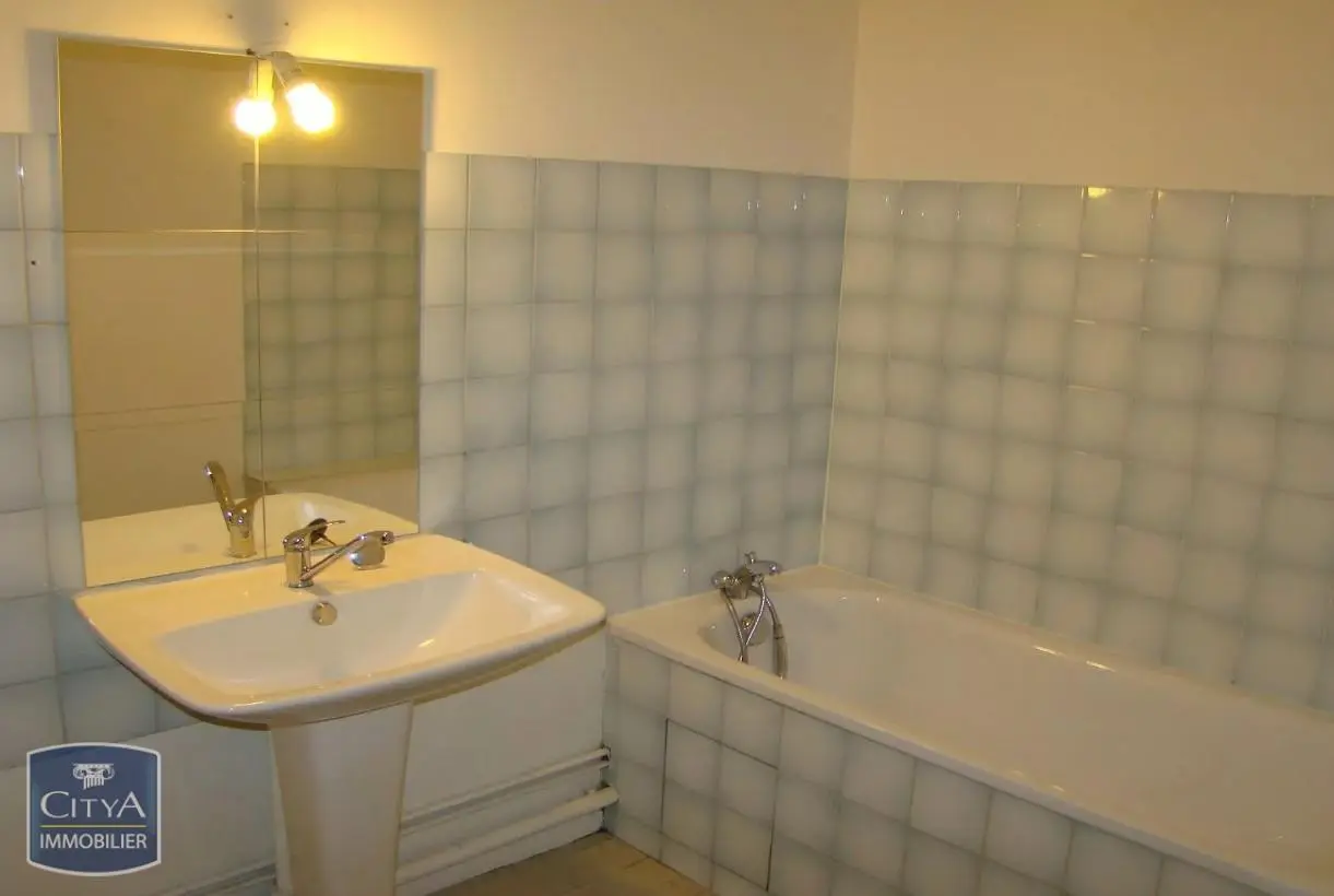 Photo 3 Appartement 1 pièce 30.32m²