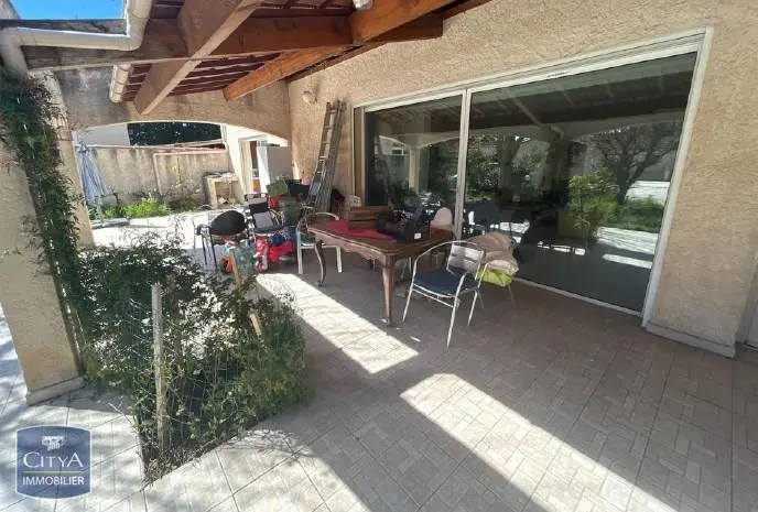 Photo 1 Maison 5 pièces 174.21m²