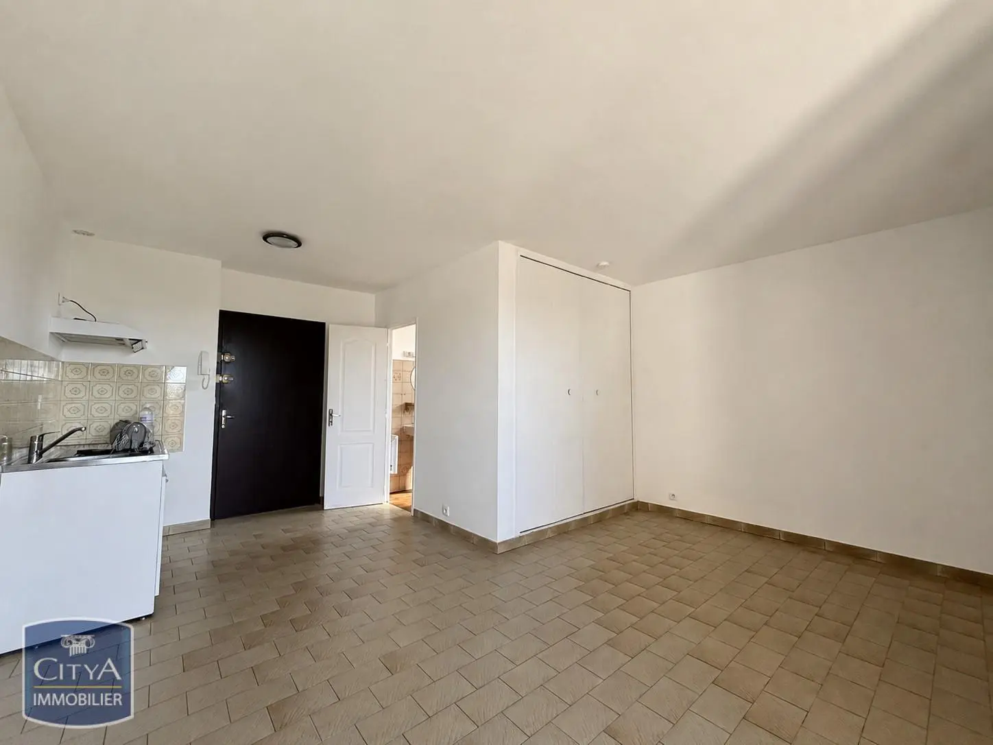 Photo 3 Appartement 1 pièce 26.61m²