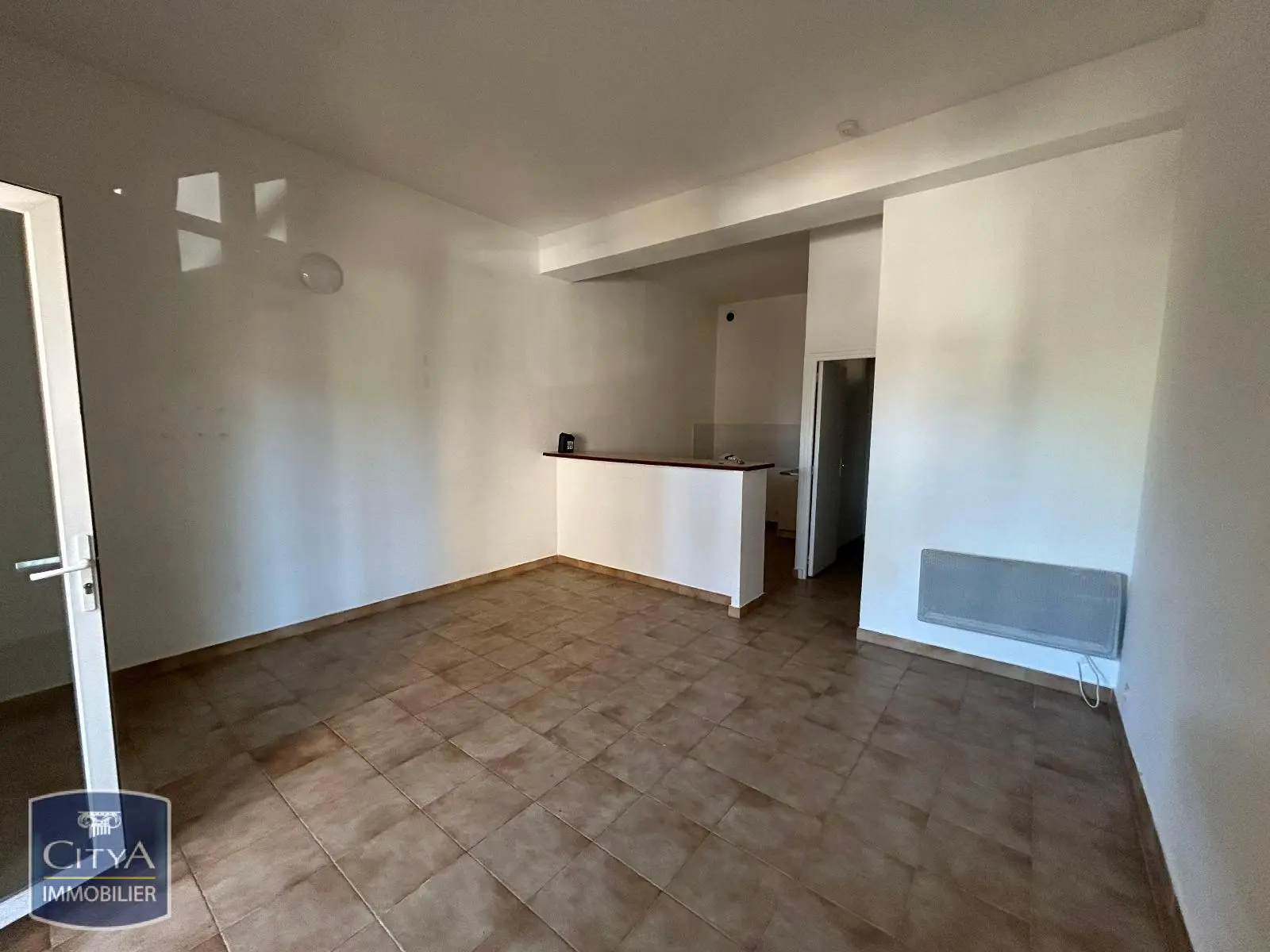 Photo 1 Appartement 1 pièce 30.87m²