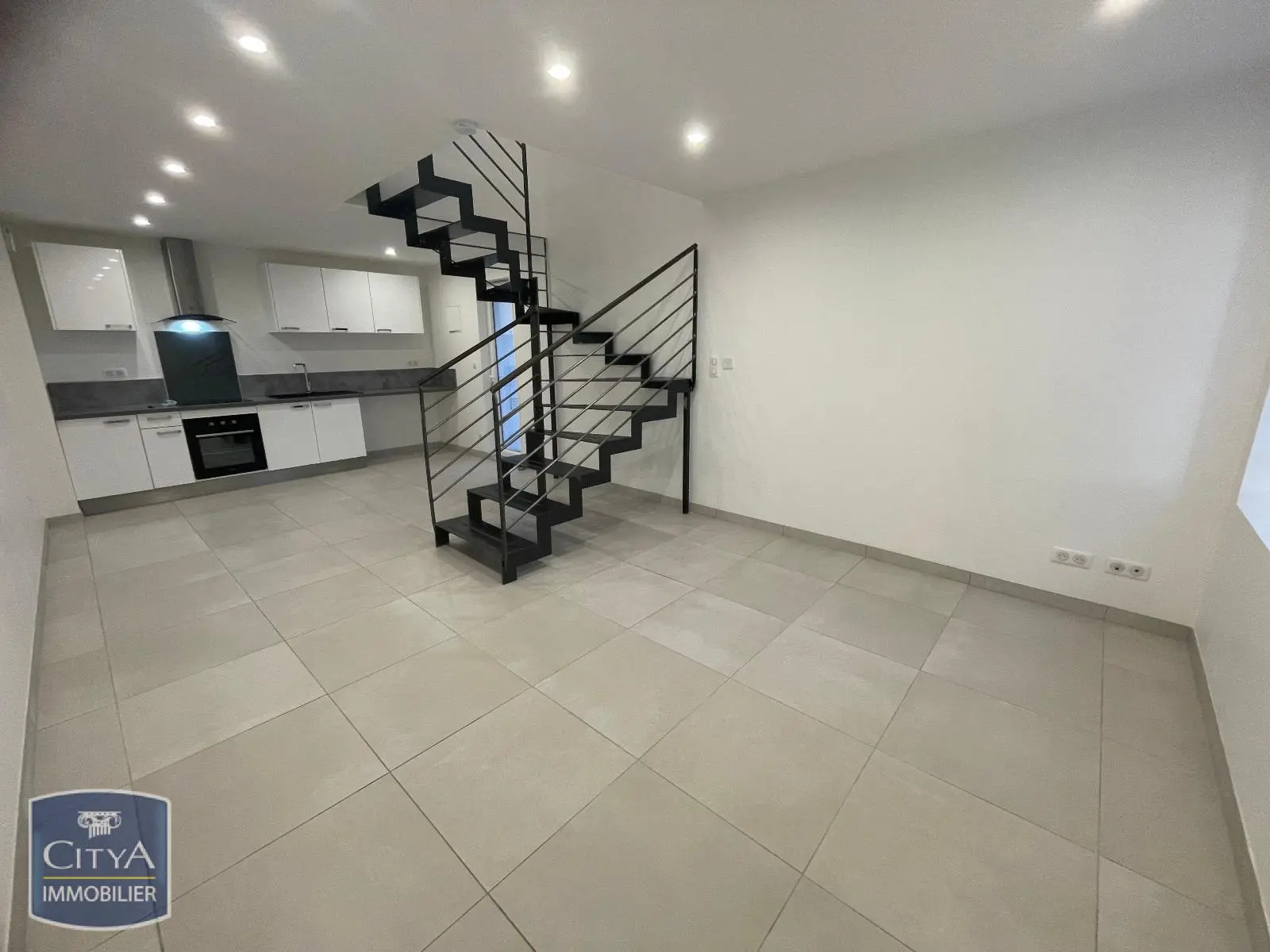 Photo 1 Appartement 4 pièces 72.35m²