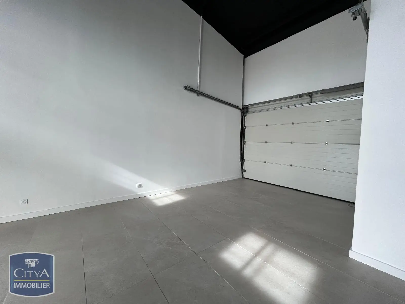 Photo 10 Local Commercial 174.71m²