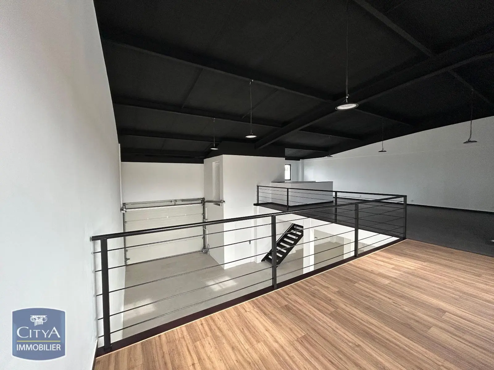 Photo 6 Local Commercial 174.71m²