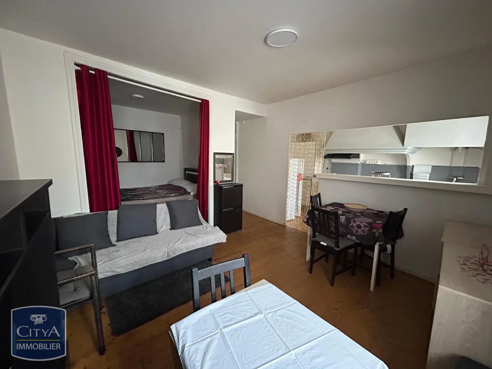 Photo 2 Appartement 1 pièce 30.34m²