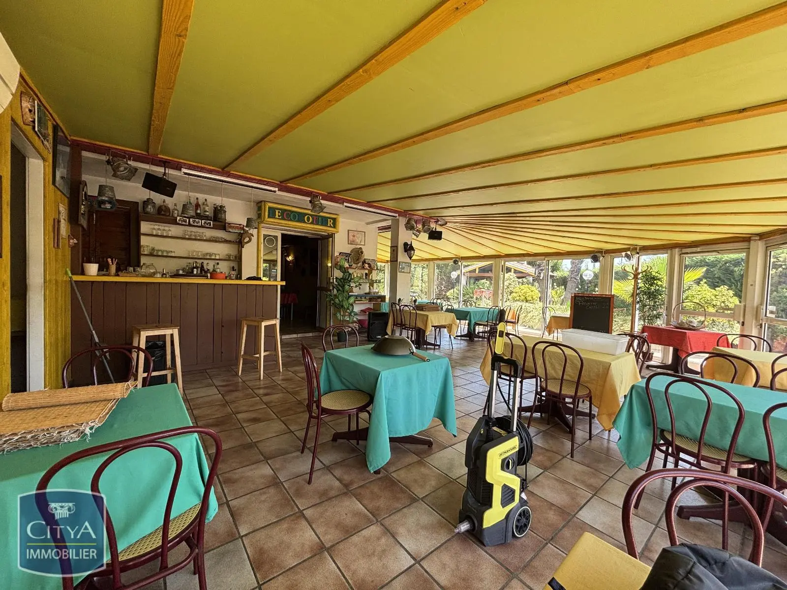 Photo 5 Local Commercial 262m²