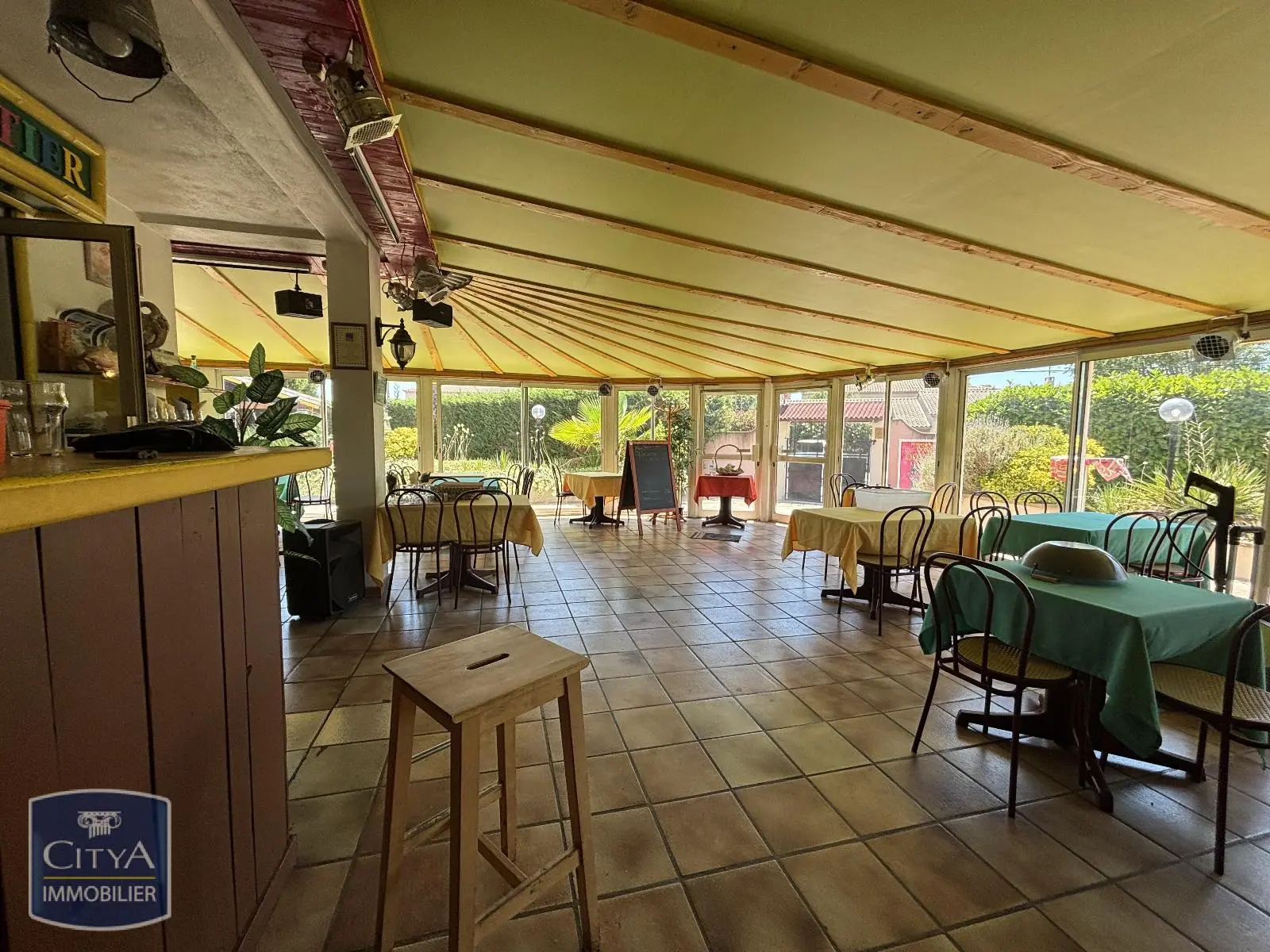 Photo 6 Local Commercial 262m²