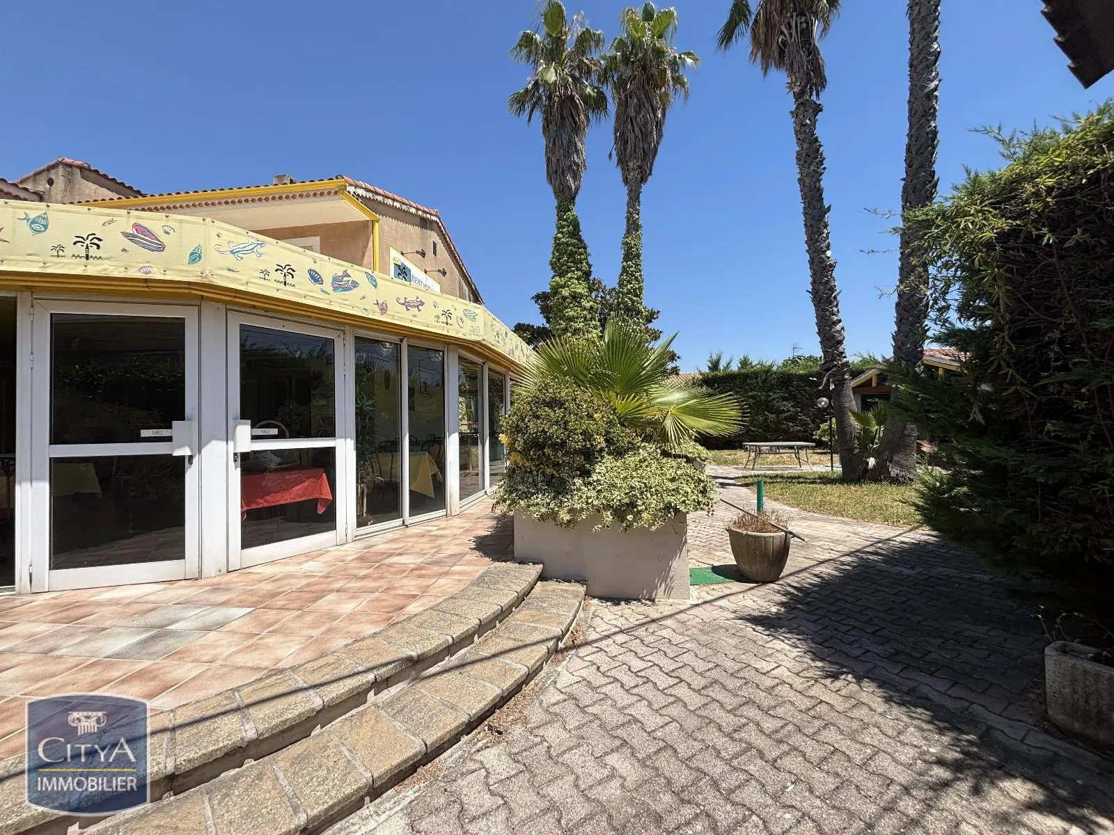 Photo 1 Local Commercial 262m²