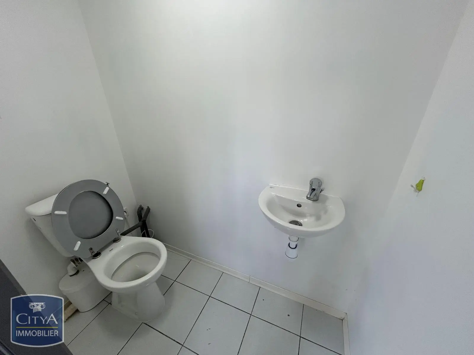 Photo 6 Local Commercial 9.8m²