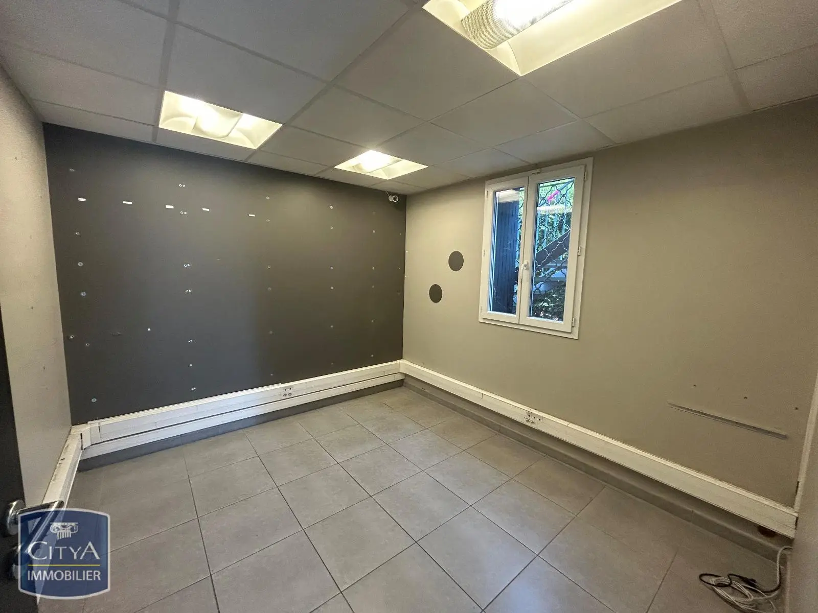 Photo 2 Local Commercial 25m²