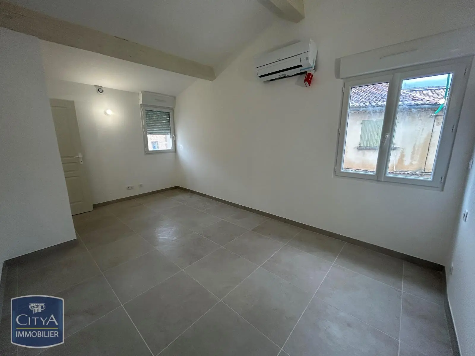 Photo 3 Appartement 2 pièces 41.99m²