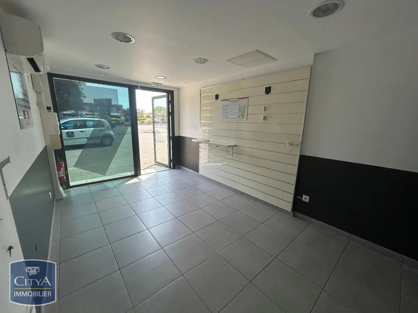 Photo 3 Local Commercial 25m²