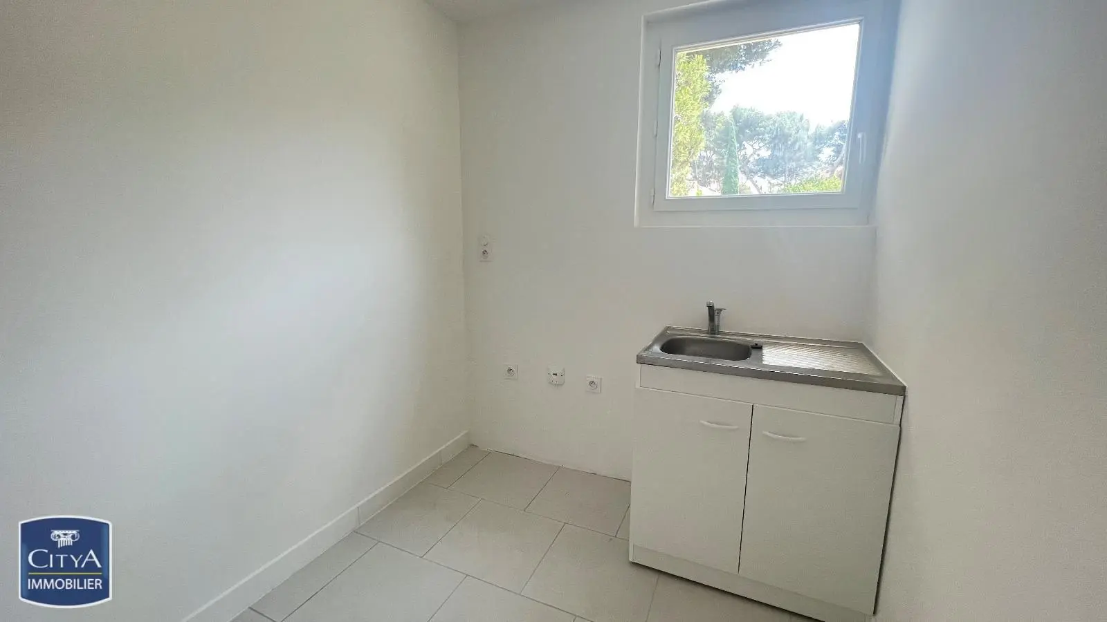 Photo 2 appartement Marignane