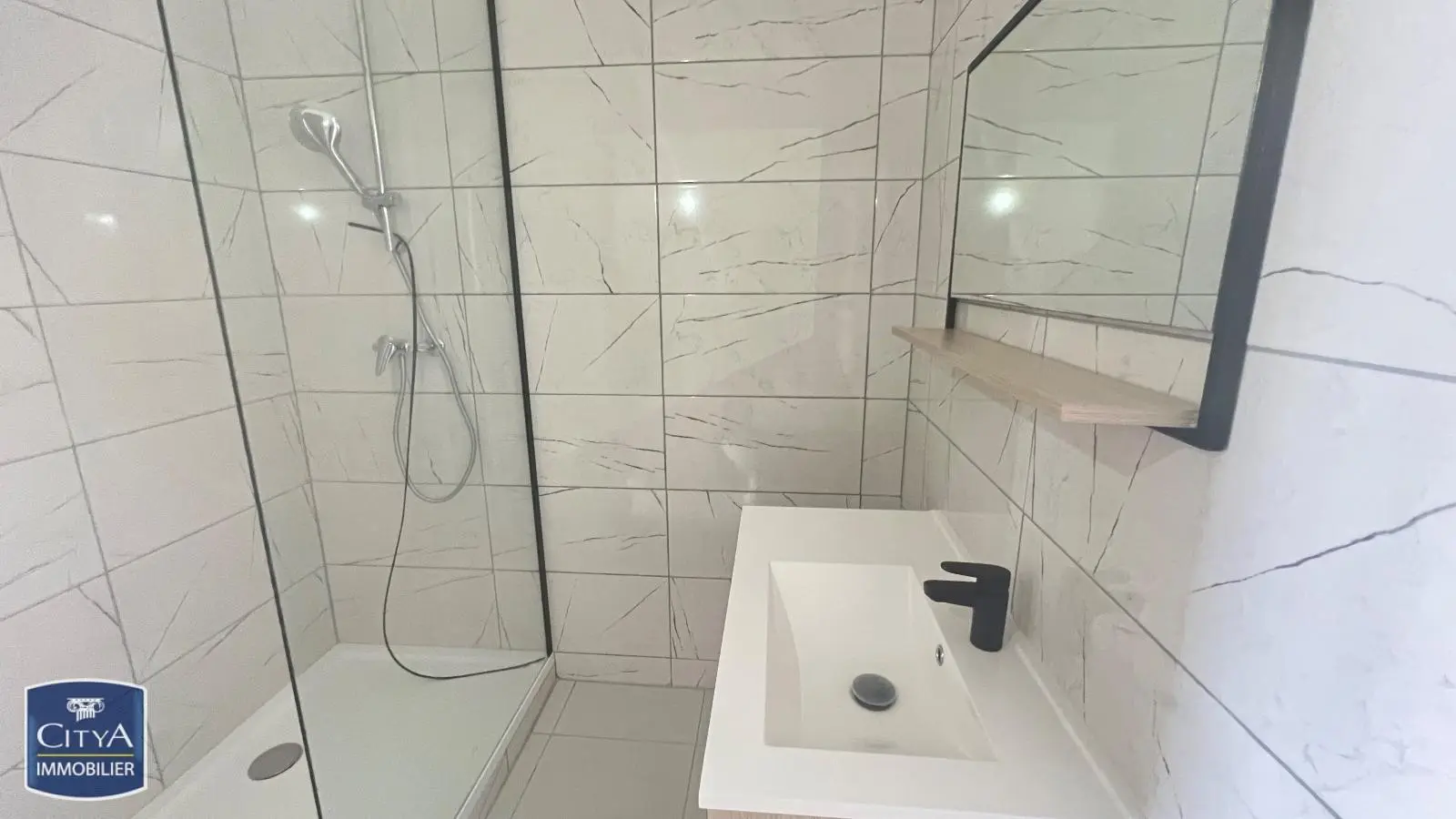 Photo 2 appartement Marignane