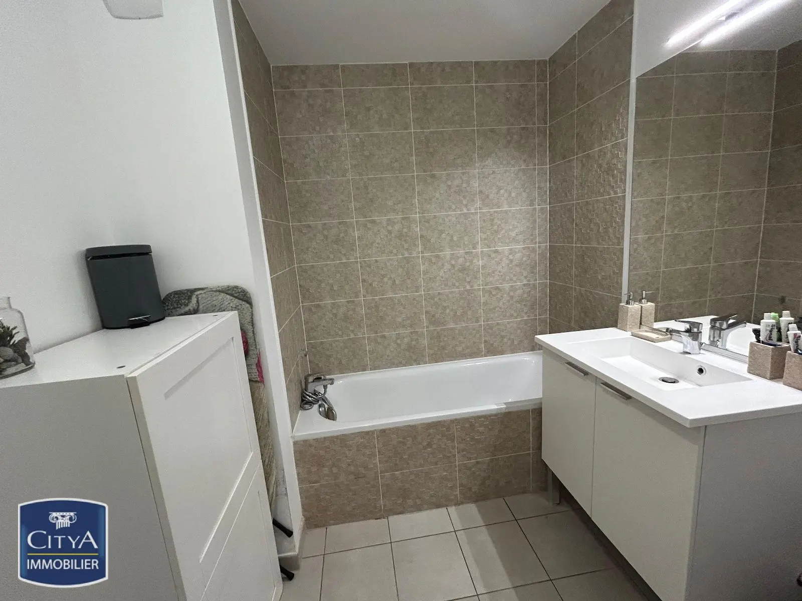 Photo 11 Appartement 4 pièces 74.05m²
