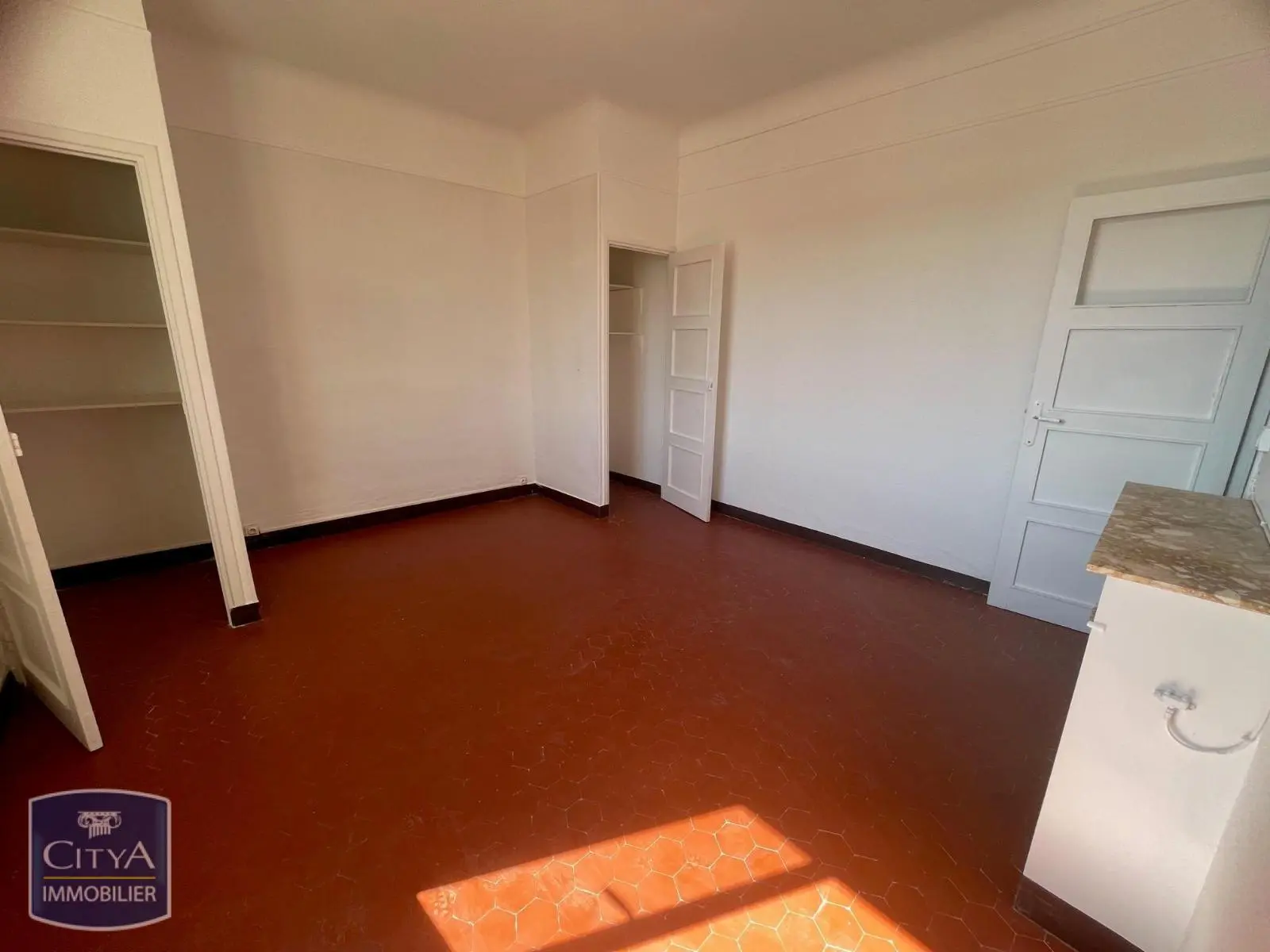 Photo 3 Appartement 1 pièce 30.69m²