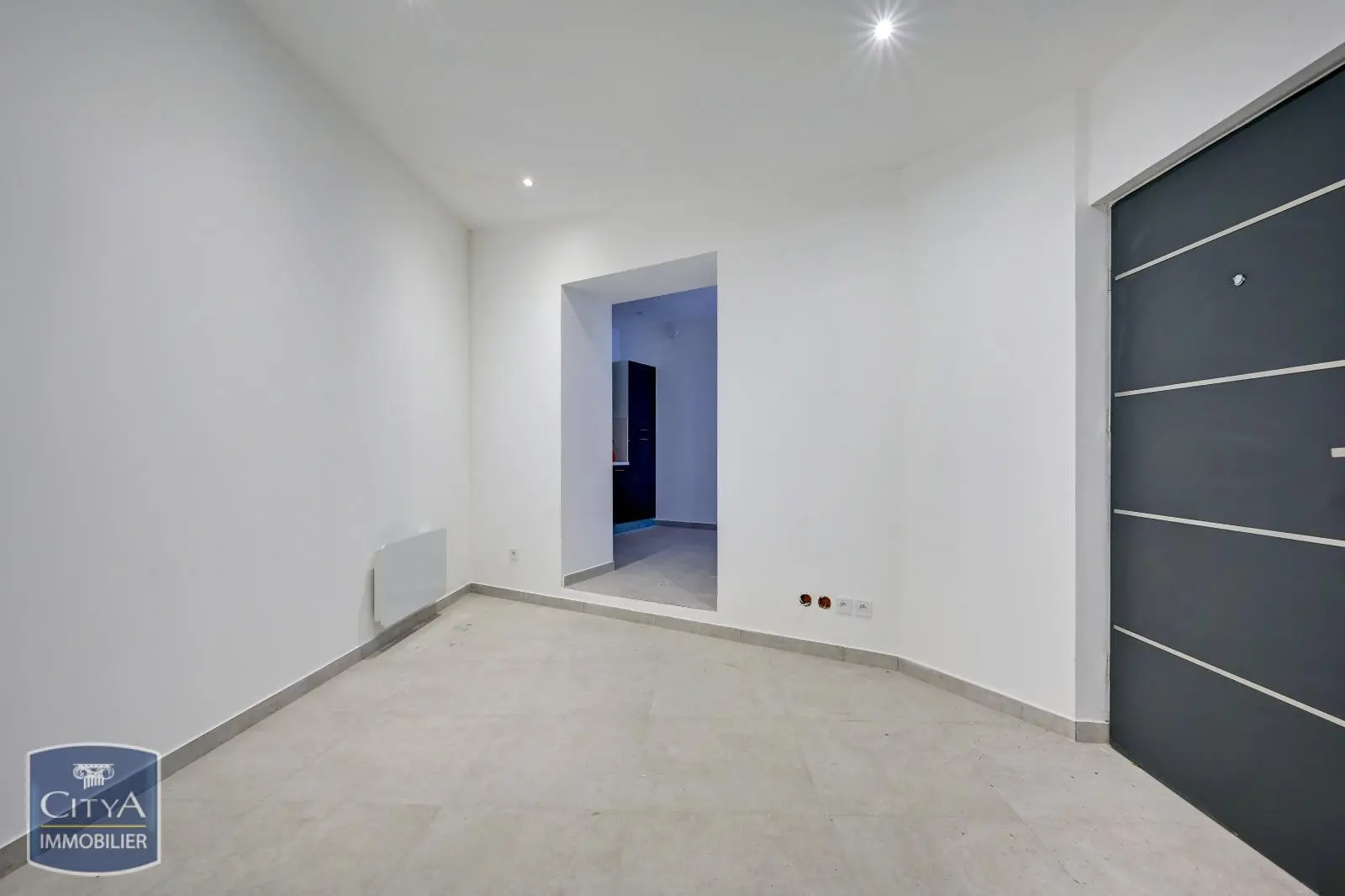Photo 12 Appartement 1 pièce 32.21m²