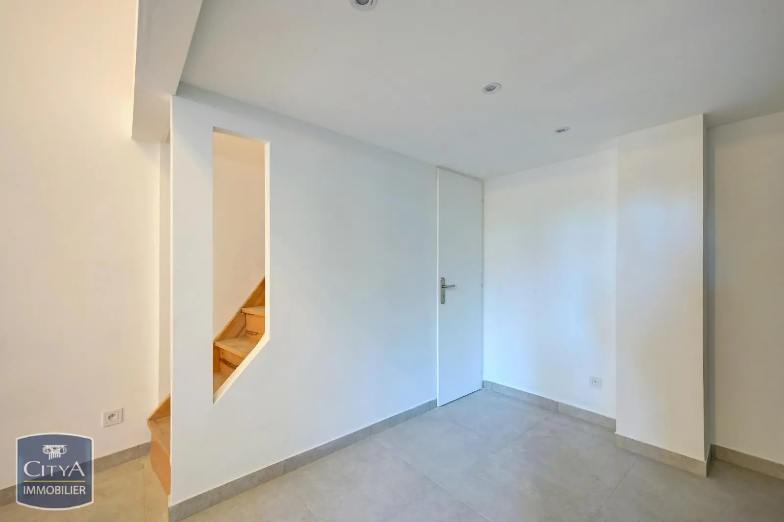 Photo 7 Appartement 1 pièce 35.51m²