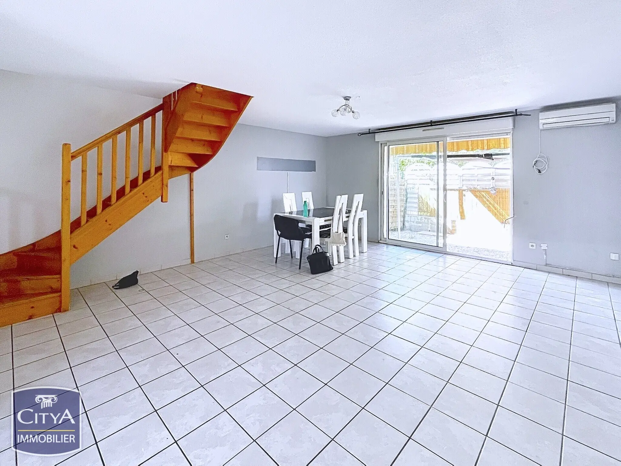 Photo 1 Maison 4 pièces 88m²