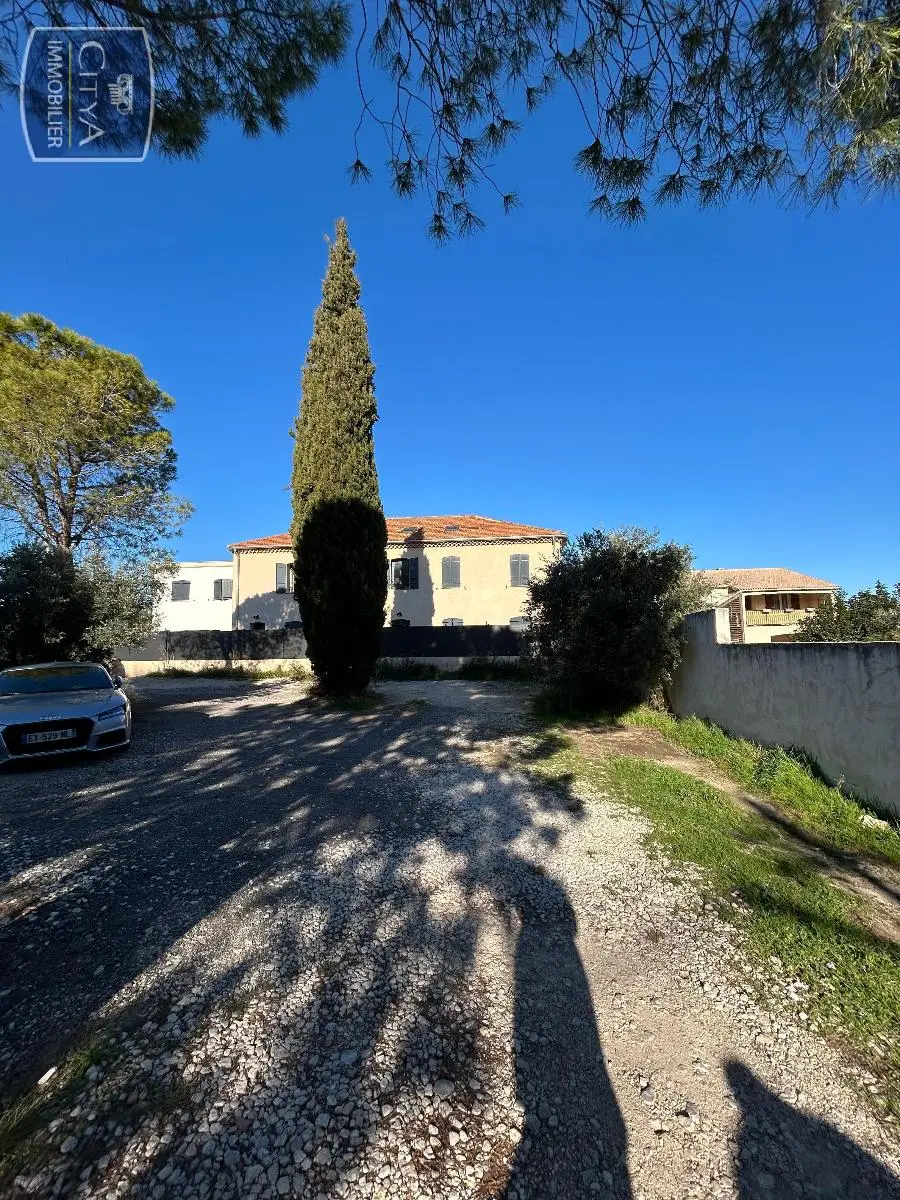 Photo 7 Terrain 325m²