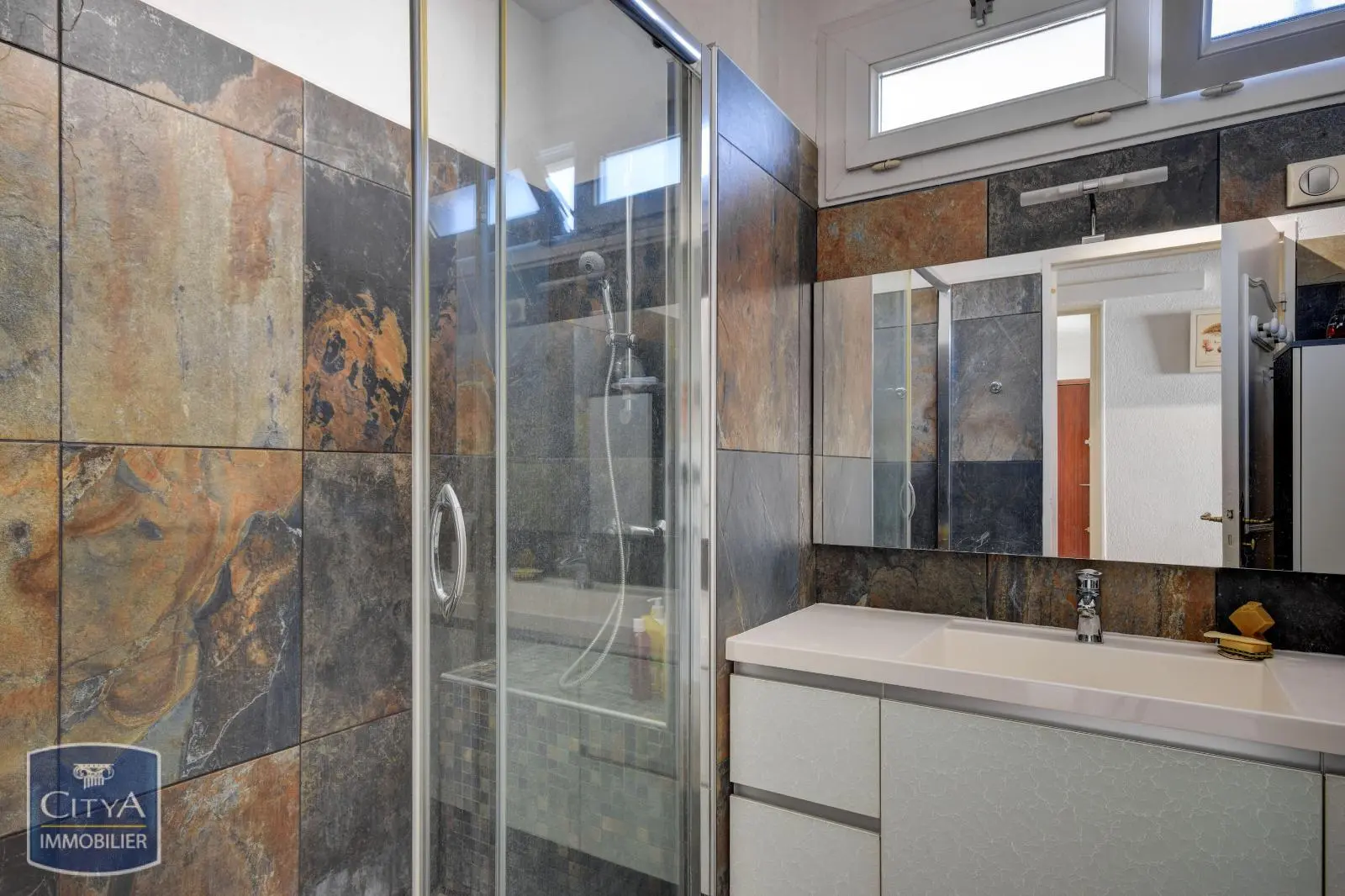 Photo 7 Appartement 5 pièces 97m²