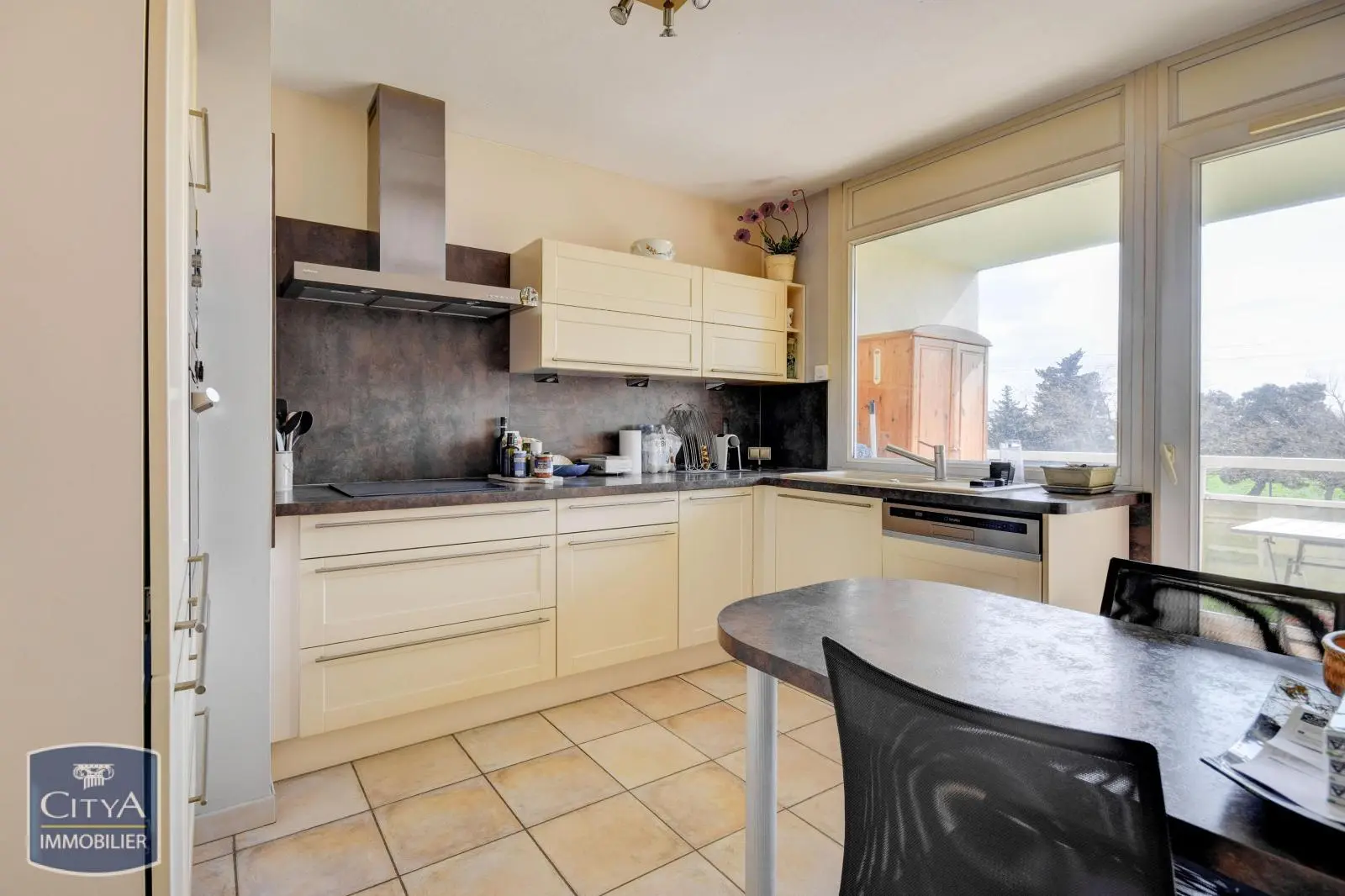 Photo 4 Appartement 5 pièces 97m²