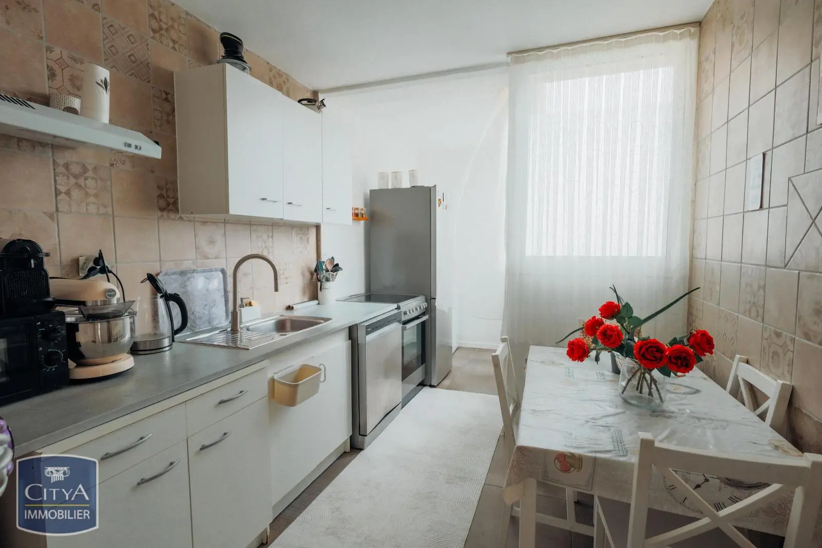 Photo 2 Appartement 4 pièces 76m²