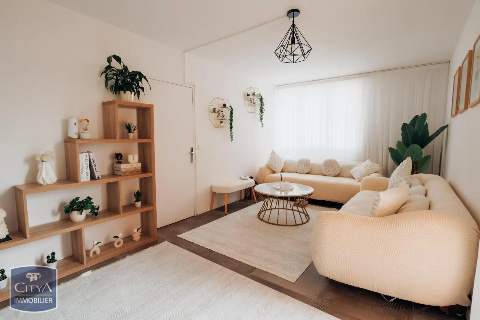 Photo 1 Appartement 4 pièces 76m²